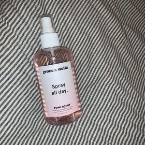 Grace & Stella Rose Spray